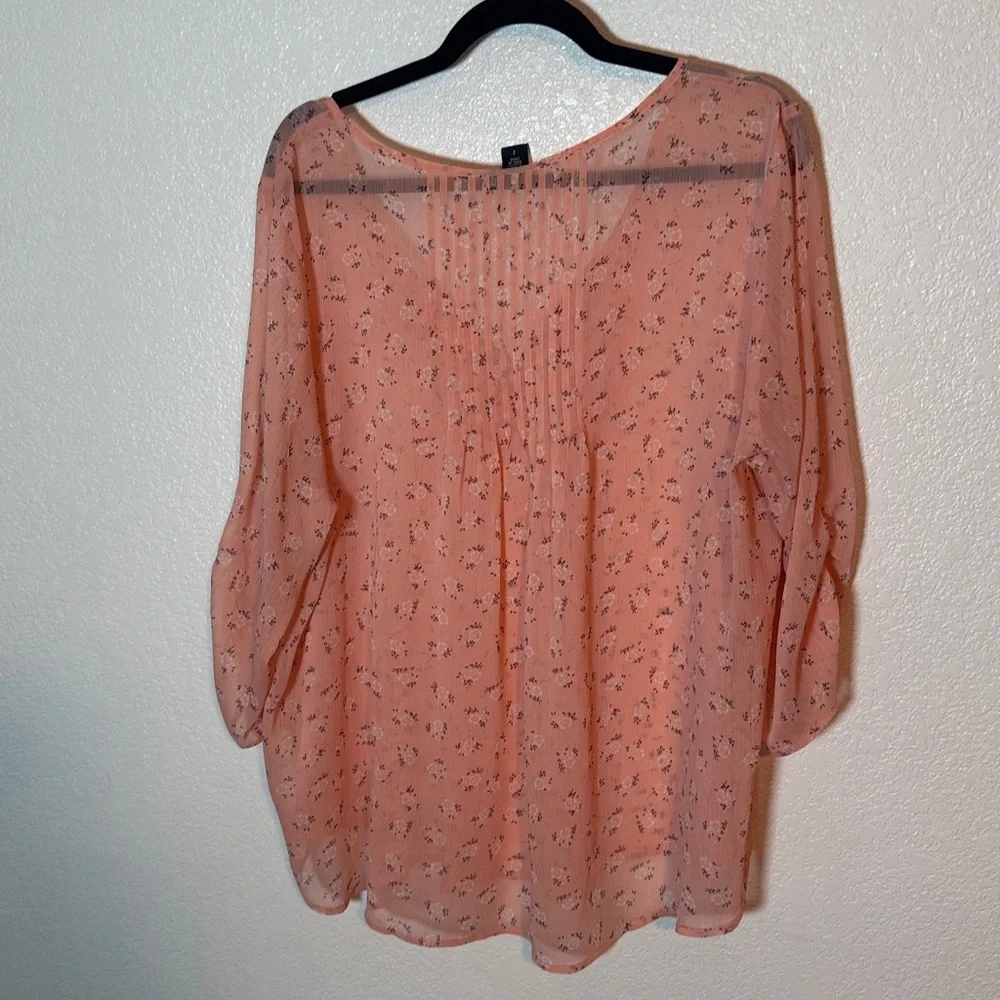 Torrid Coral Pink Crinkle Sheer Pin Tuck Blouse Size 2X